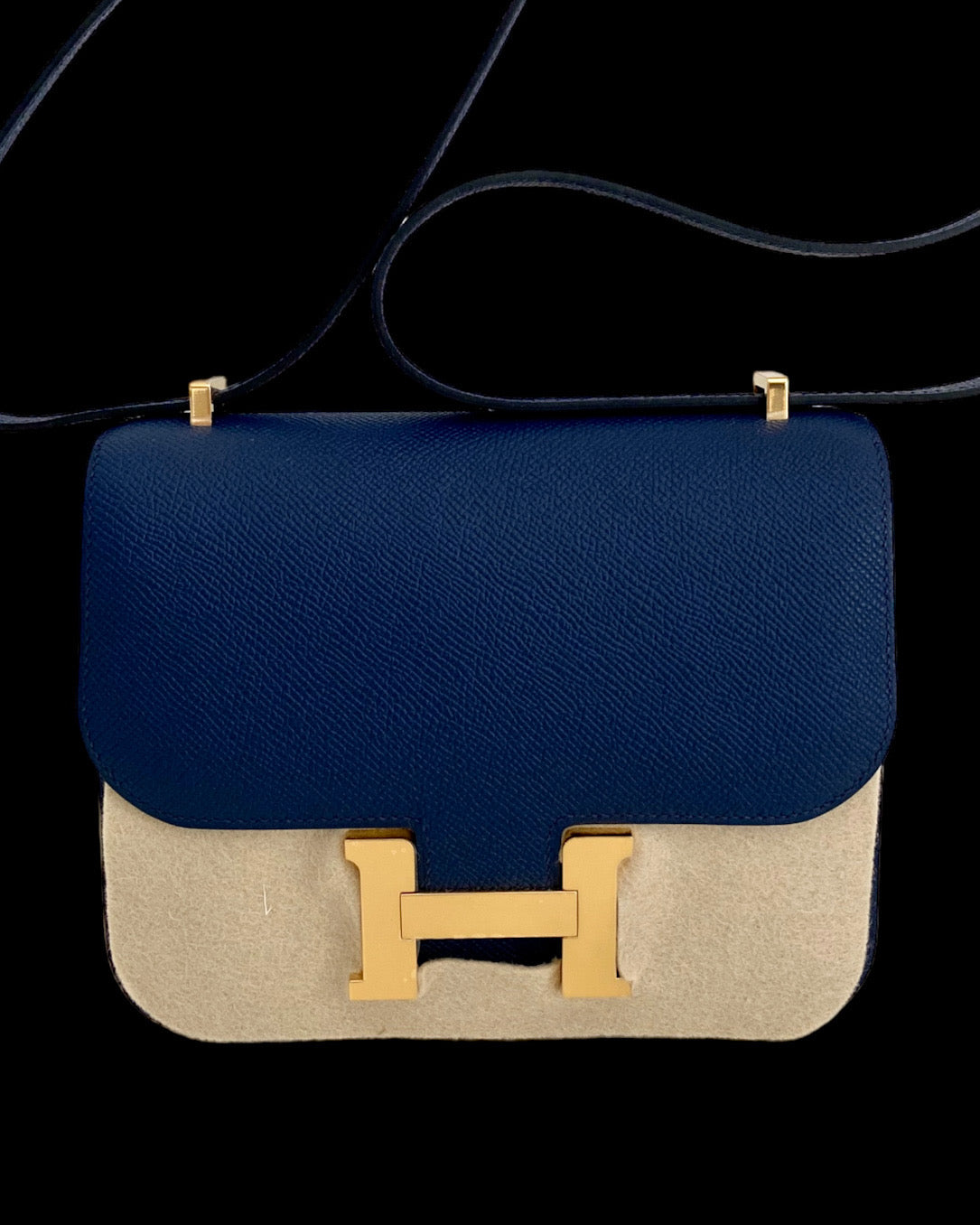 Constance 18 Miroir - Bleu Navy Epsom GHW CC – 16 Montaigne