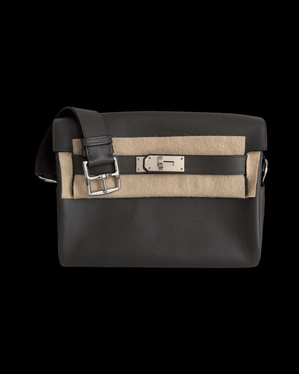 Kelly Messenger PM - Vert De Gris Evercolor PHW CK